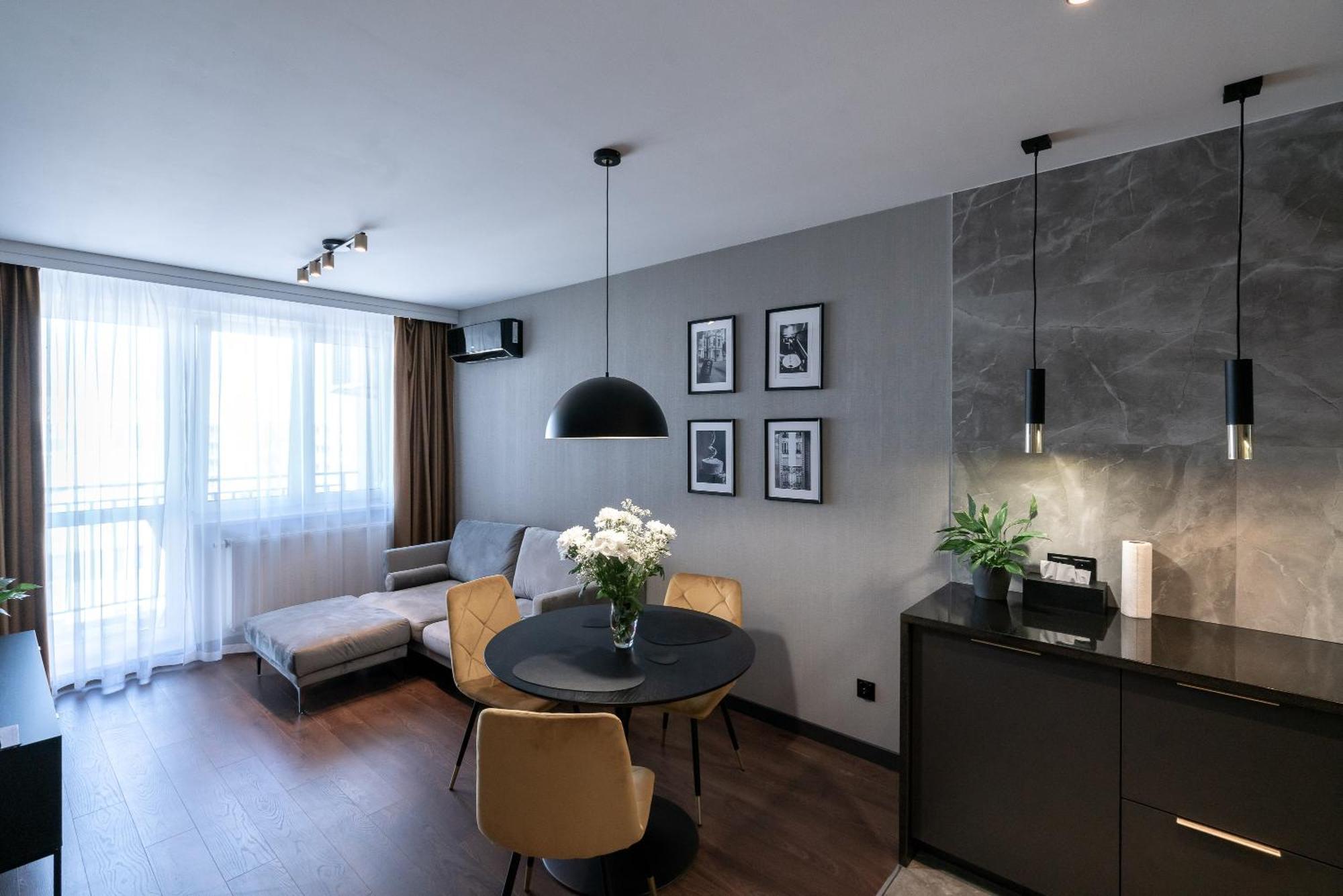 Noche Apartamenty Premium Biała Podlaska Εξωτερικό φωτογραφία
